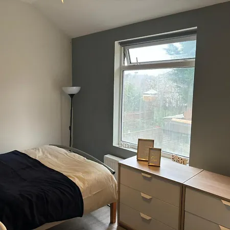 Stunning Spacious One Bedroom Haven Coventry Exterior photo