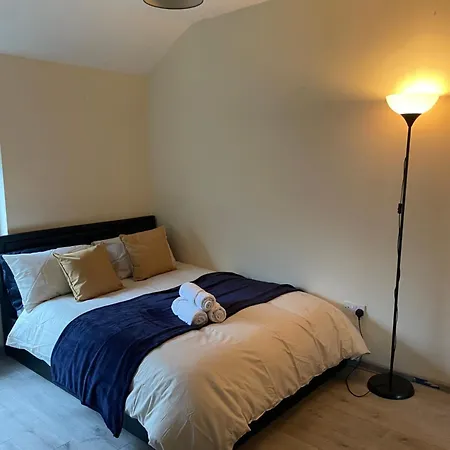 Stunning Spacious One Bedroom Haven Coventry Exterior photo