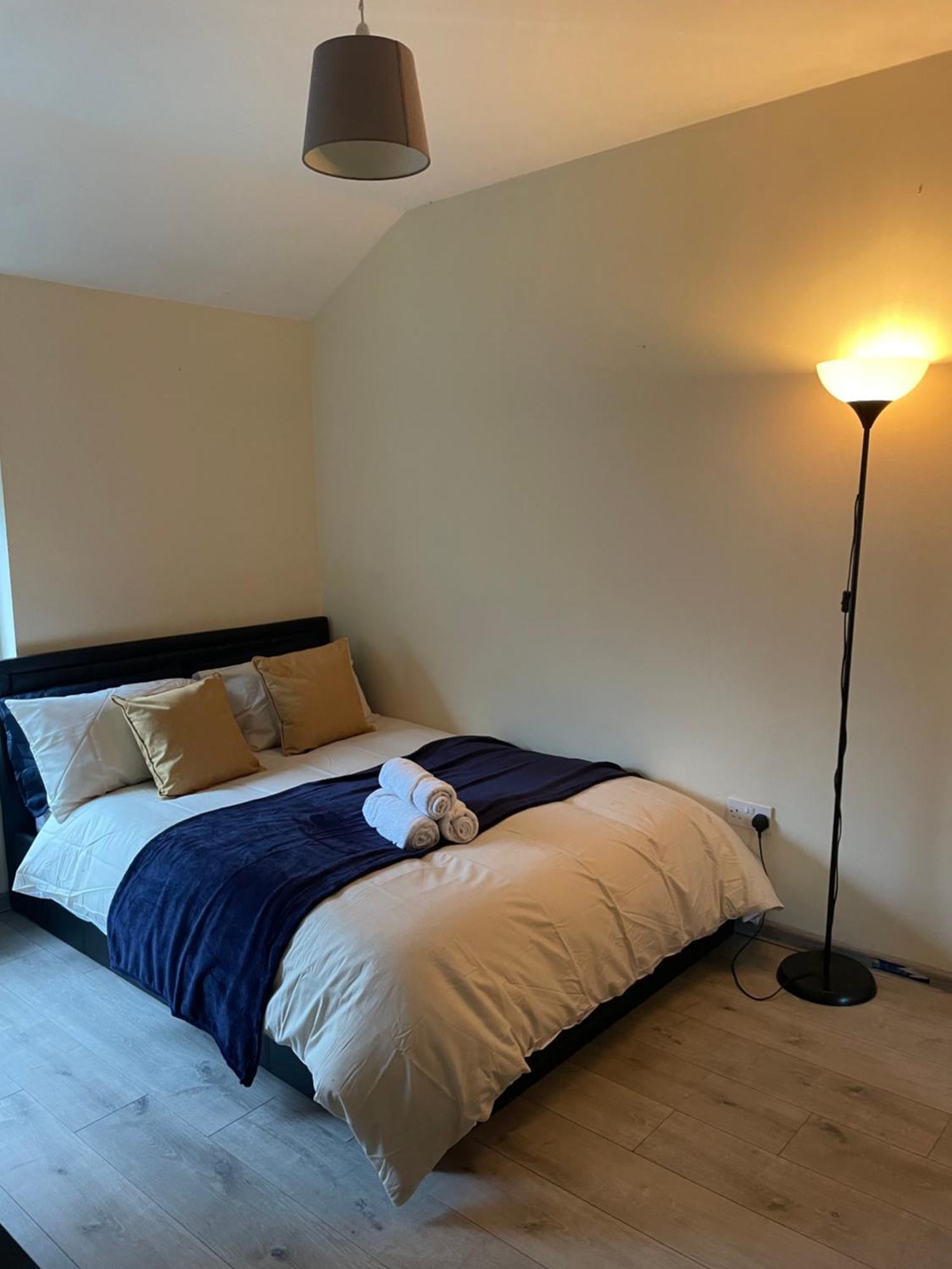 Homestay Stunning Spacious One Bedroom Haven Coventry